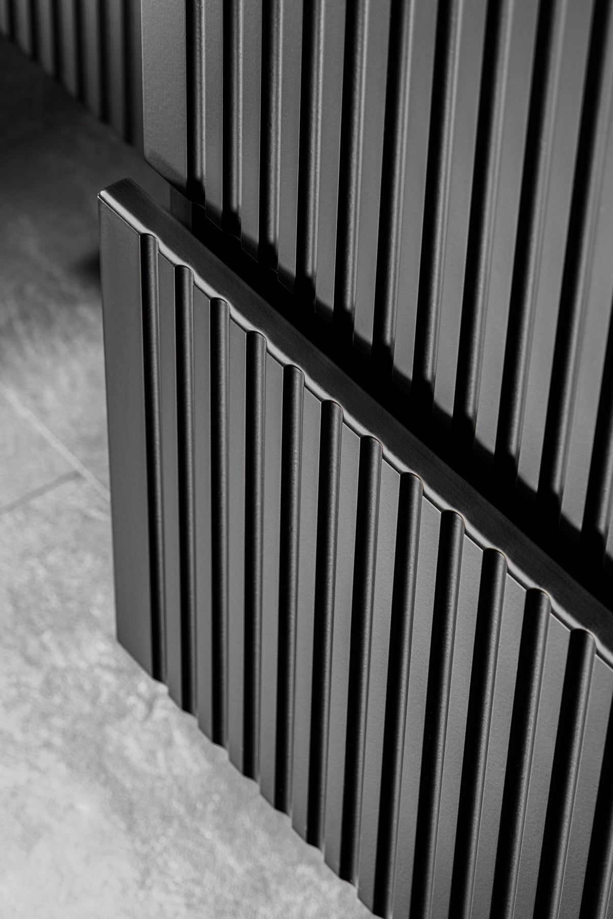 Adel Black Tall Cabinet 1 Door – Matt Black, 35x25x140 cm