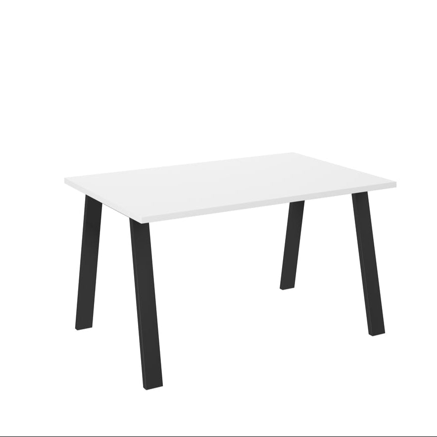 LE Kleo Table White 138 x 90 cm