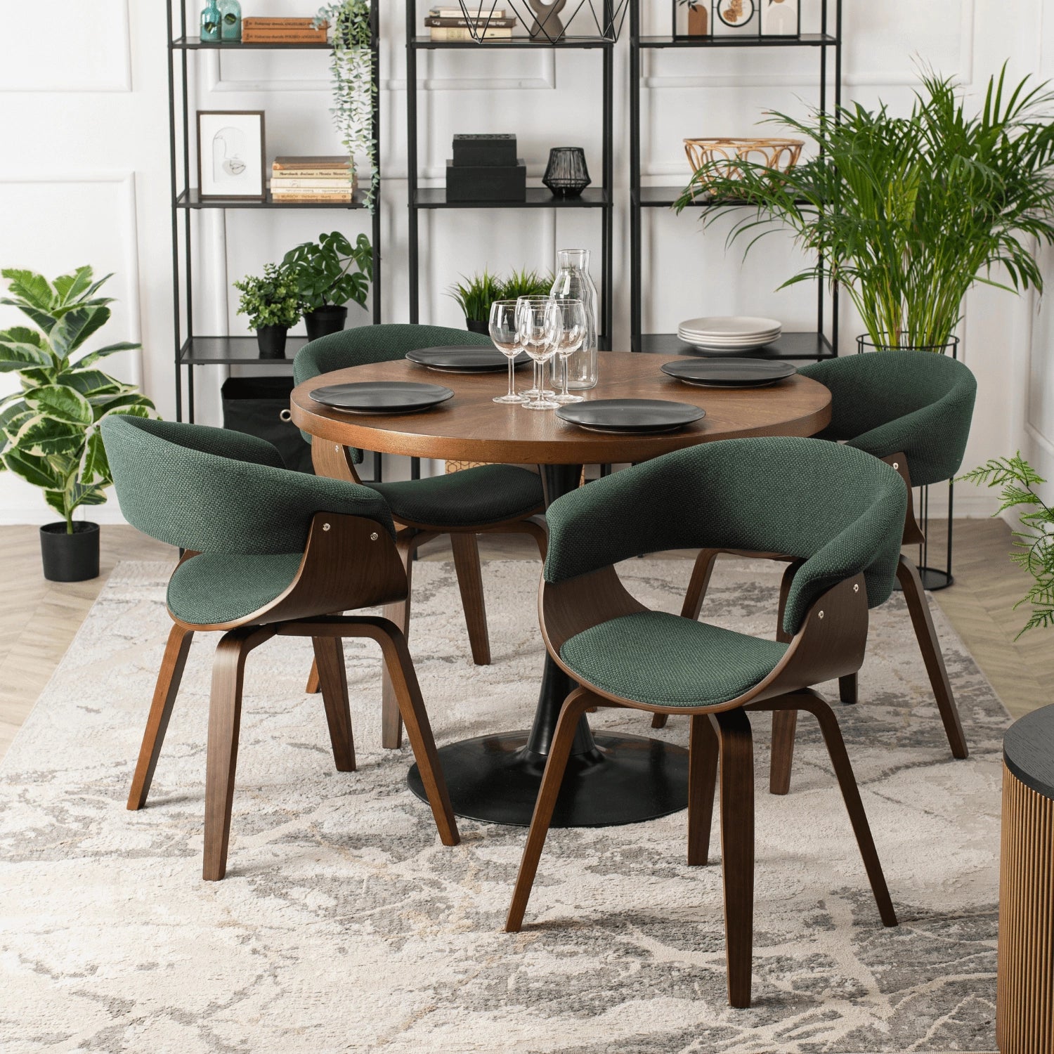 Elite GARY 2 Green/Walnut Chair – Where Comfort Meets Elegance