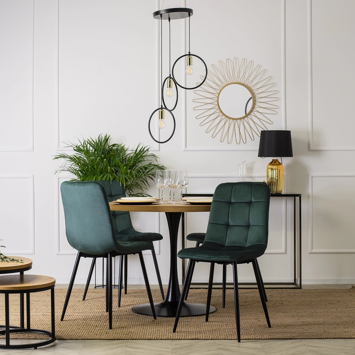 Elite PERU Green Velvet Chair – A Stylish Touch of Elegance