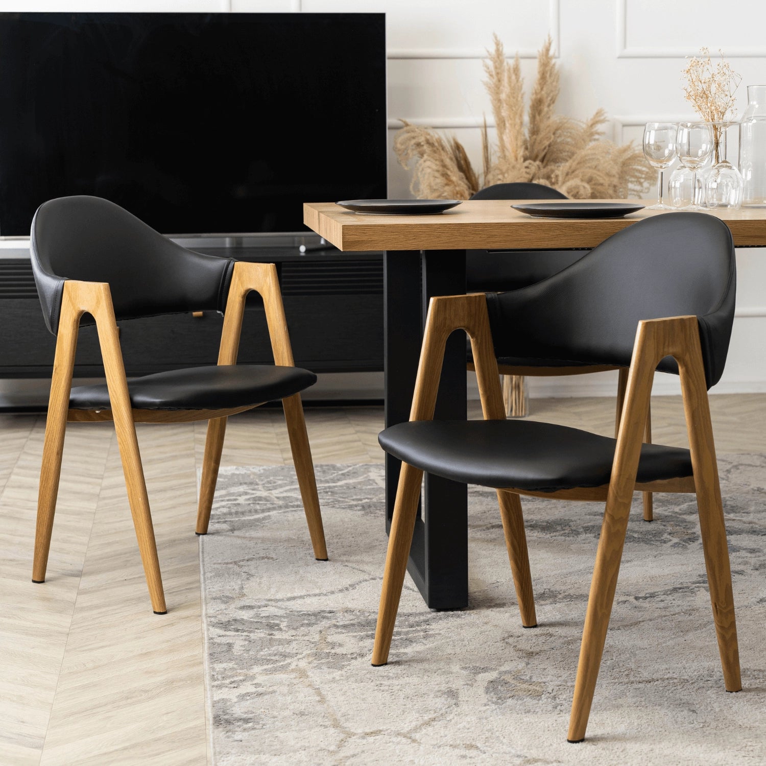 Elite WILLY Chair – Black Eco-Leather & Golden Oak Frame