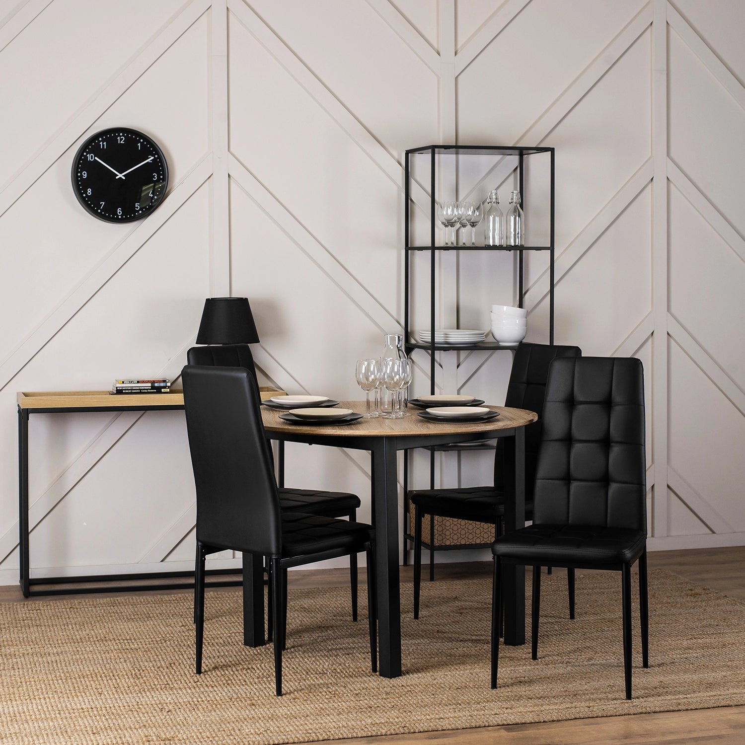 Elite TEX 2 Black Eco-Leather Chair – Sleek & Timeless Elegance