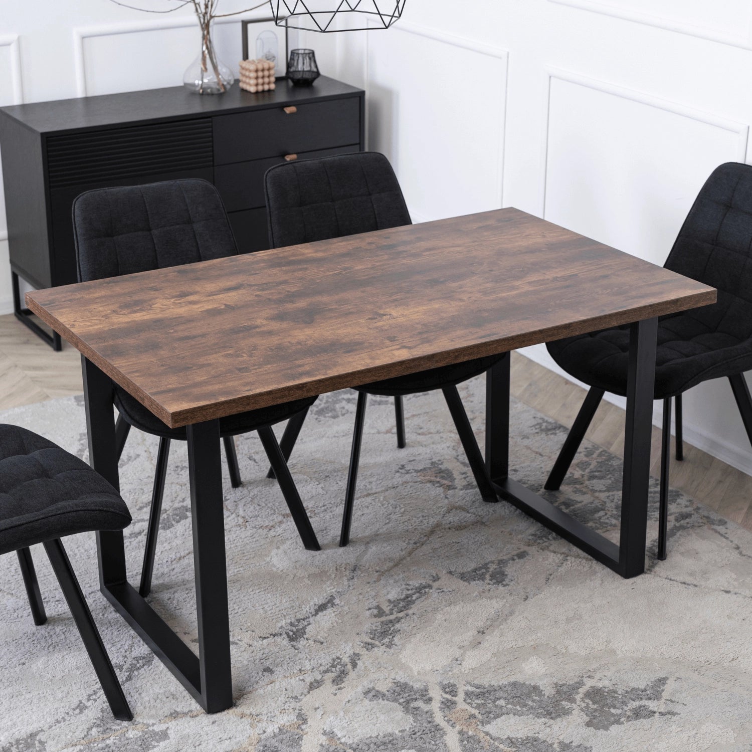 Elite GLOS 135 cm Dining Table – Rustic Oak/Black
