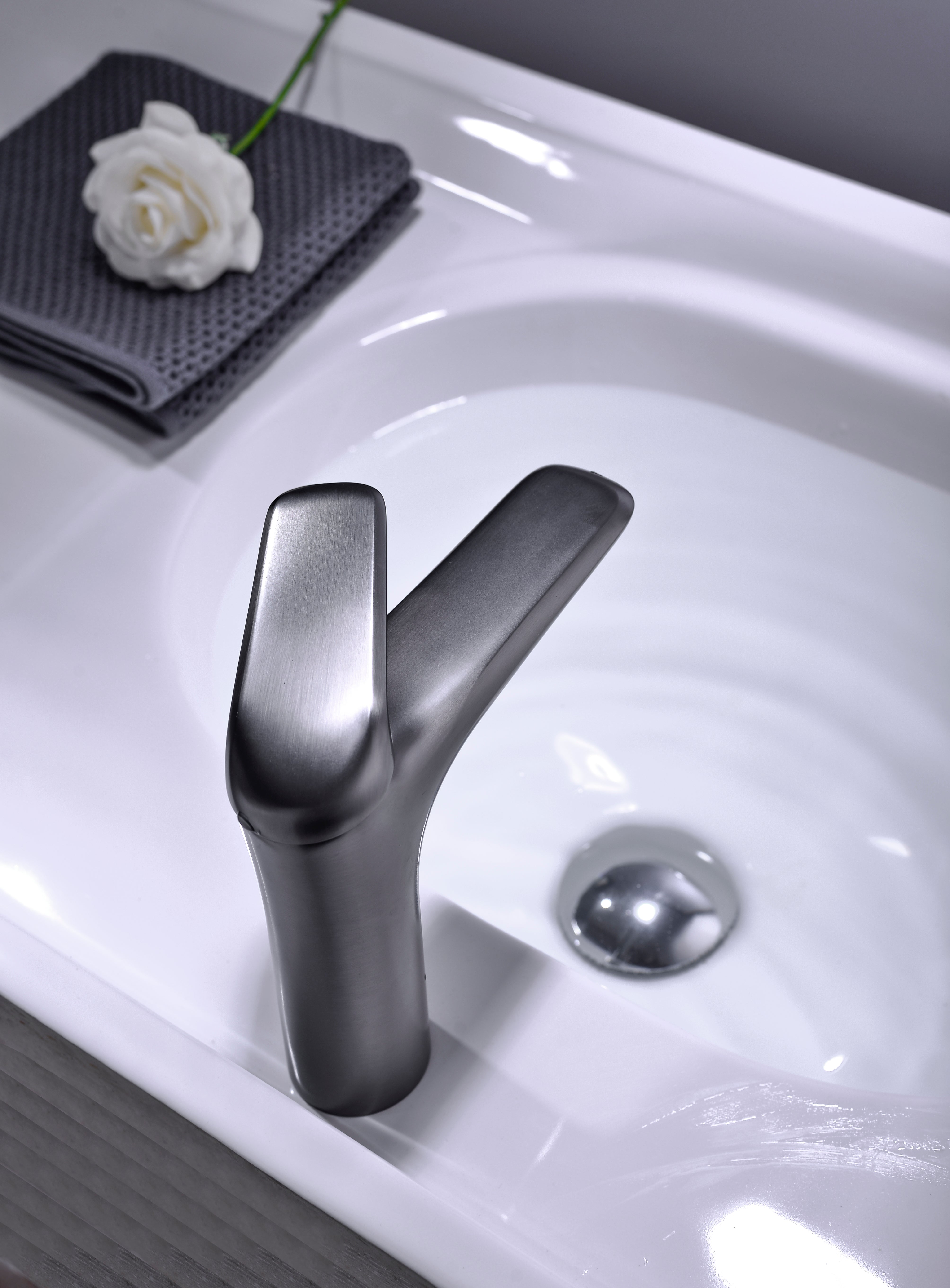 Niagara Low Basin Mixer Tap – Gun Grey, 86001GG