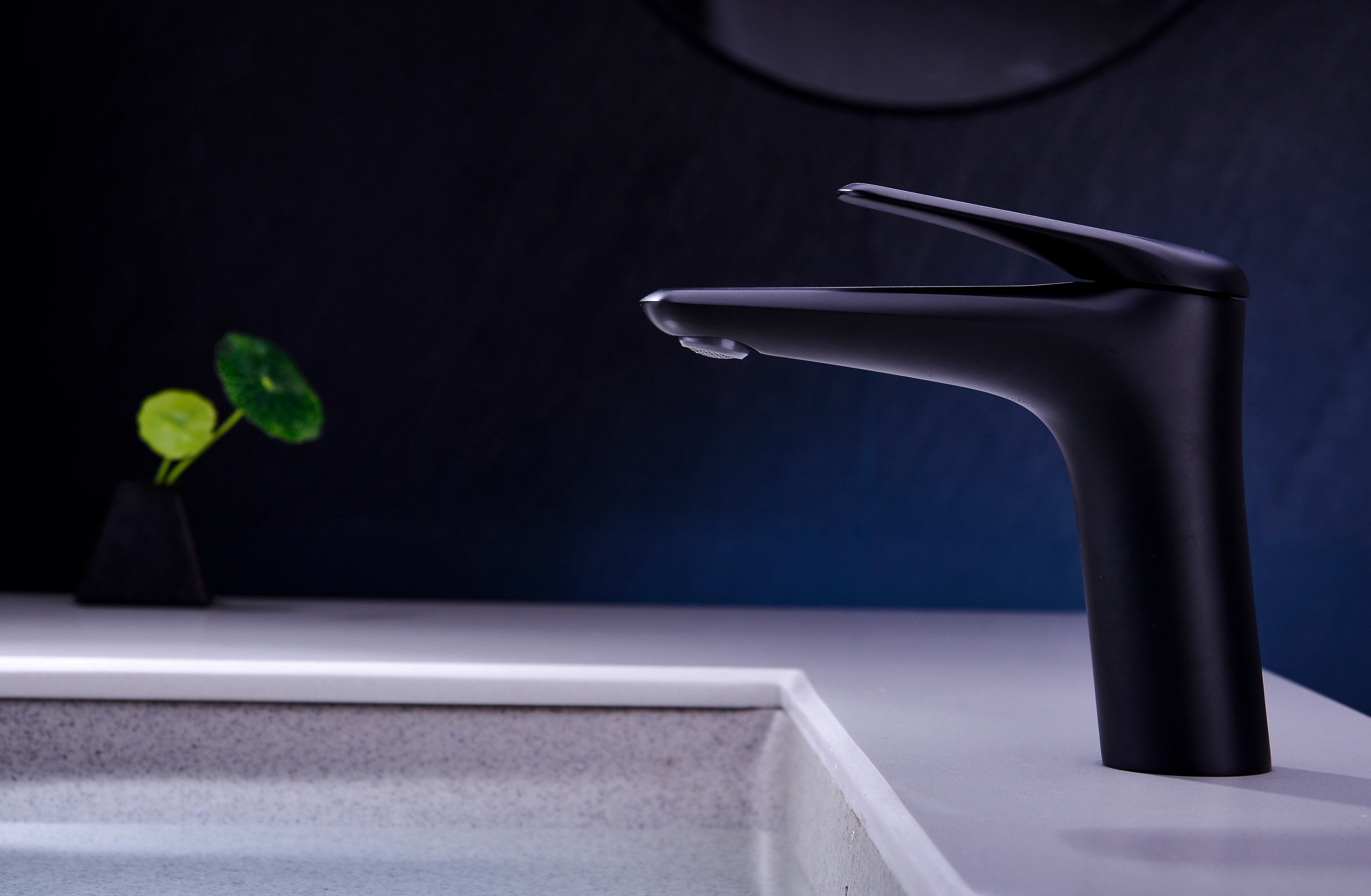 Niagara Low Basin Mixer Tap – Matt Black, 86001B