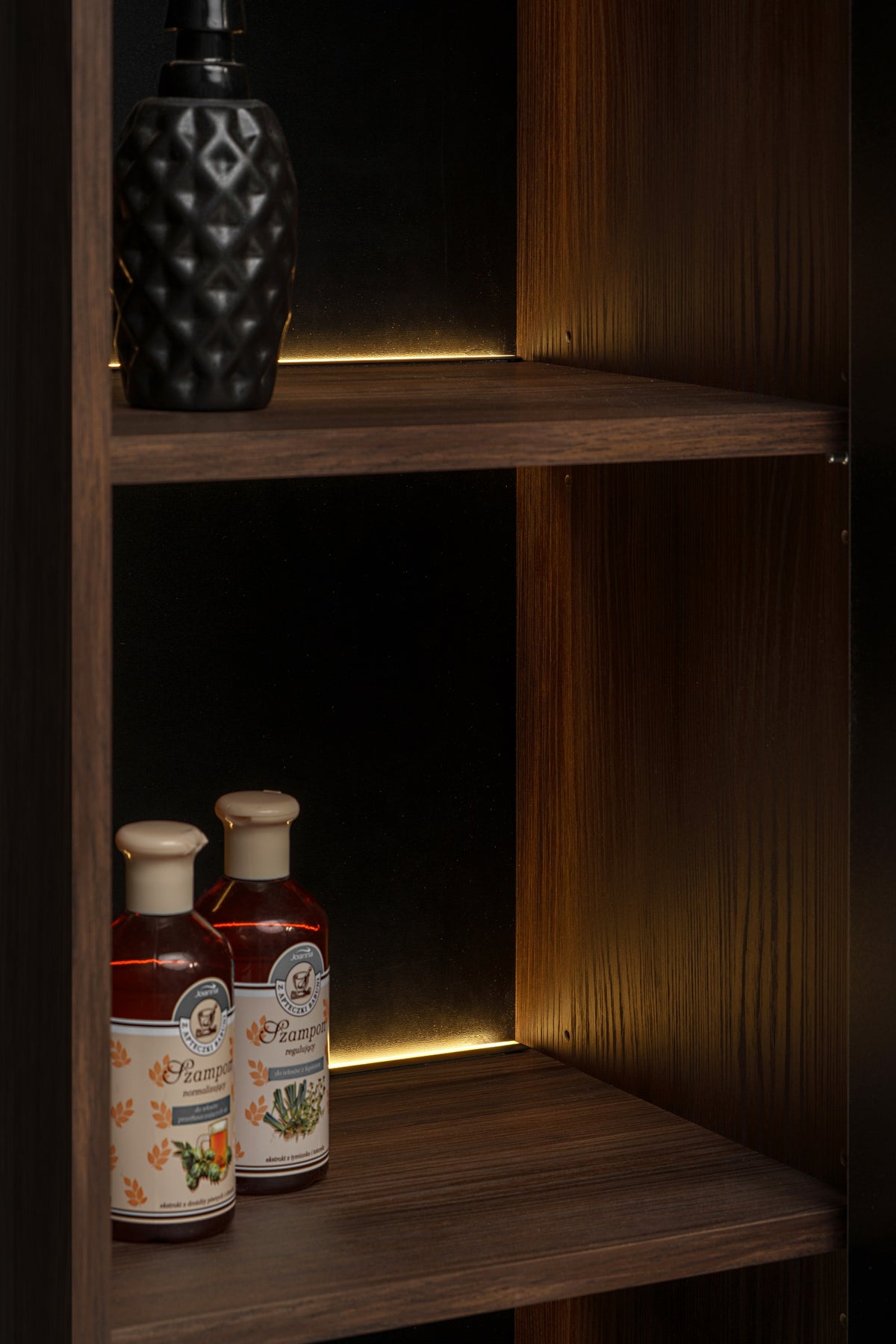 Dorothy Ristretto Tall Cabinet 2 Doors – Ristretto Oak, 40x35x205 cm