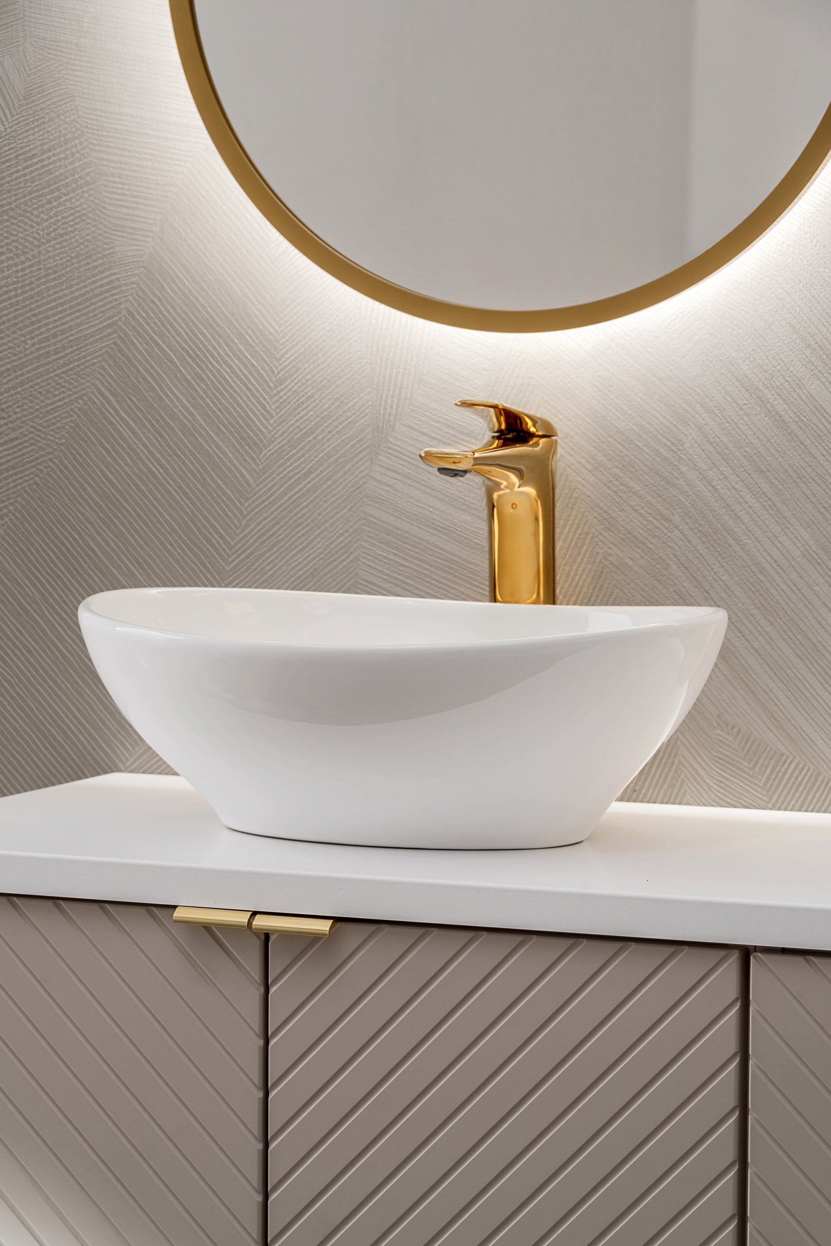 Lola Countertop Basin – Gloss White, 40.5 x 33 cm