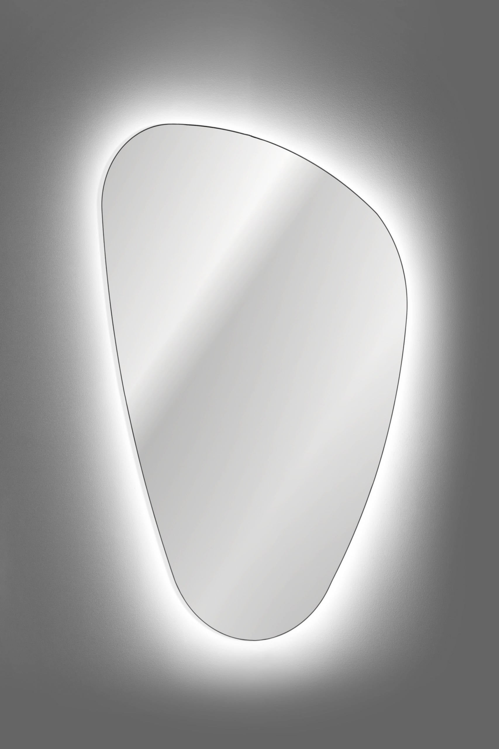 Impala 2 – Frameless Organic LED Bathroom Mirror, 57.3 × 80 cm
