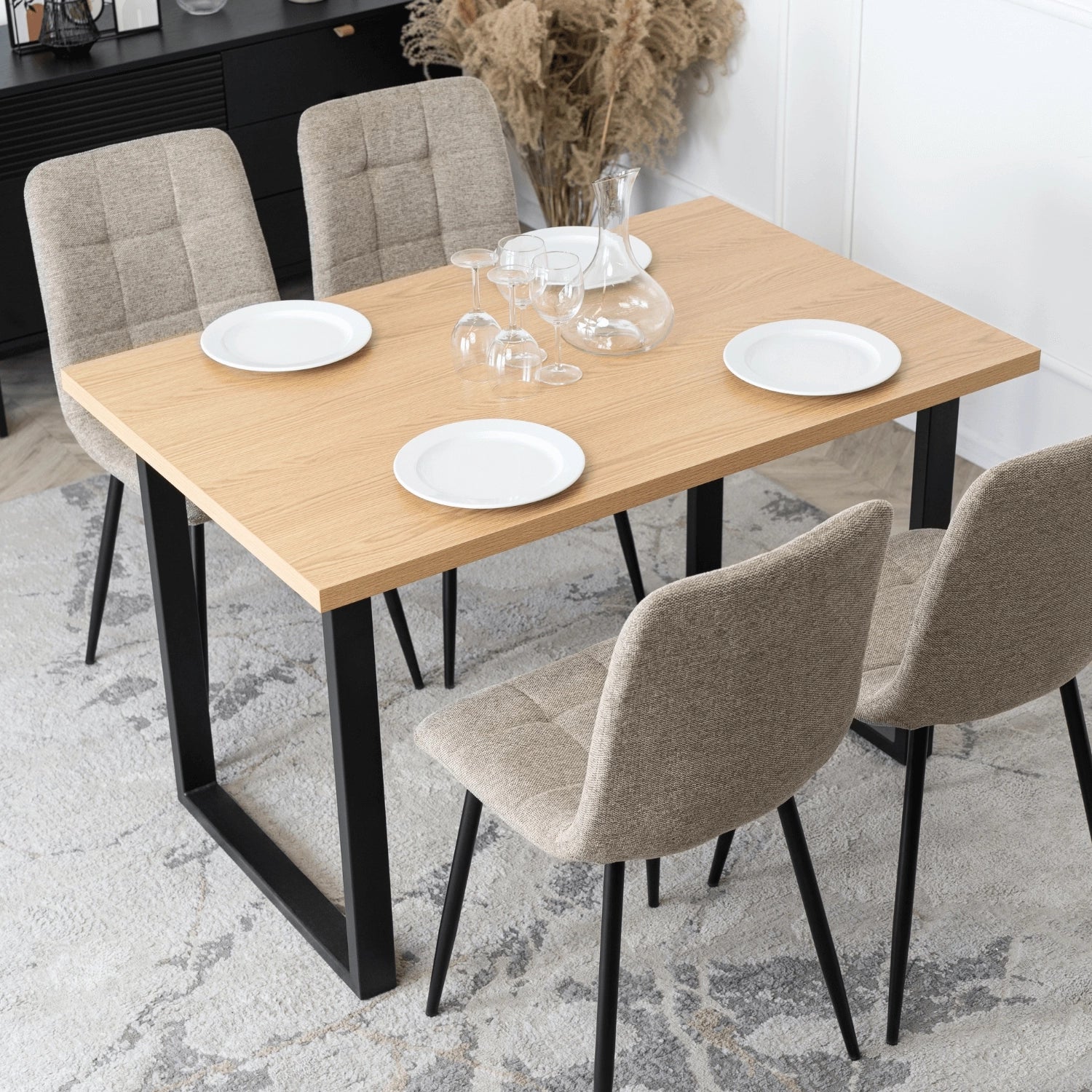 Elite VETTEL Dining Set – 120 cm Golden Oak/Black Table & 4 PERU 2 Beige Chairs